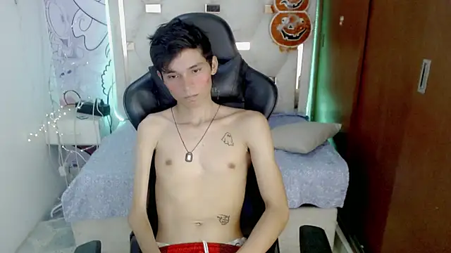 Chatroom XXX en direct de Westboyy_