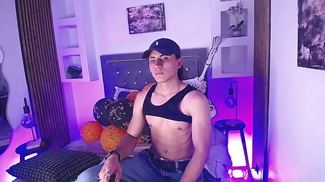Lee_Fuk élő XXX-chatje