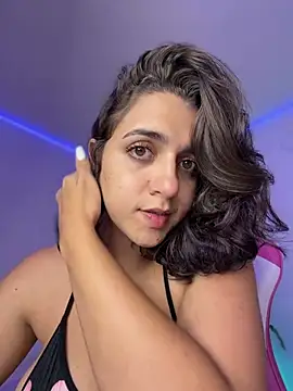 Aliciia777's Live XXX Chat