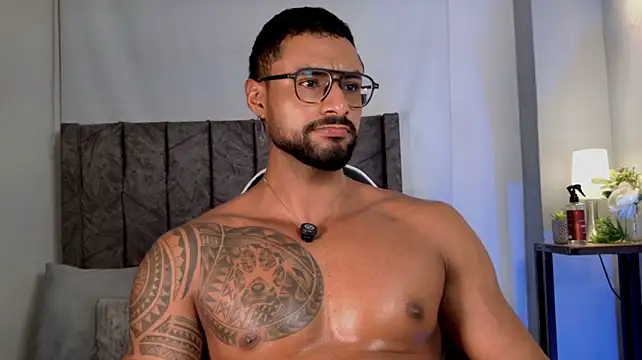 Chat XXX Live LiamGarcia1