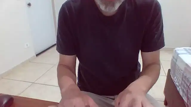 Chat +18 de machoalpha459 ao vivo