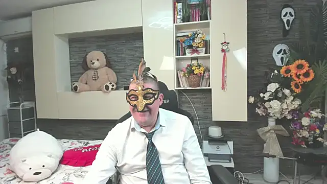 SpartacusDaddy48 লাইভ XXX চ্যাট
