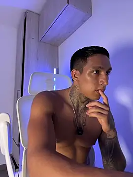 צ'אט XXX בשידור חי של sendfer