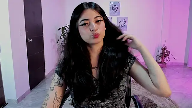 Chat XXX en directo de Annagoth_