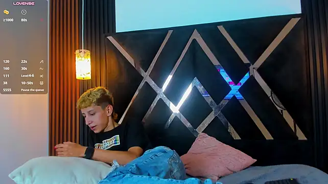 Chatroom XXX en direct de edward_rueda
