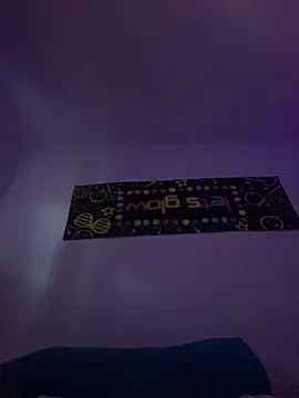 Chat +18 de GusanoDelicioso ao vivo