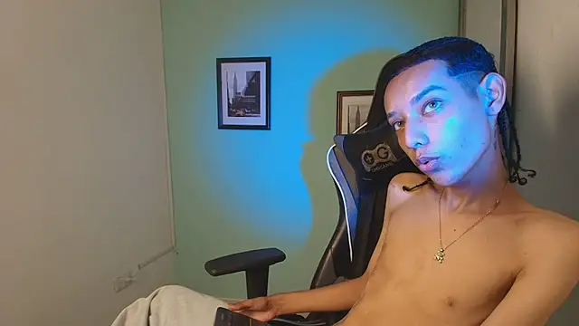 Drake_cum23: απευθείας συνομιλία ΧΧΧ