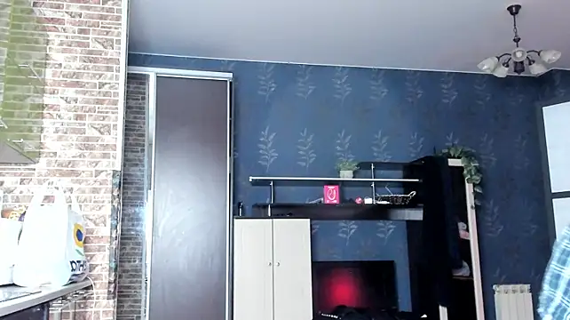 Lucky_Milf 现场XXX聊天