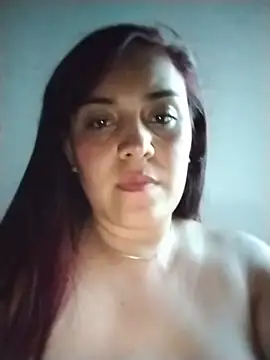 MiaKhaliFFa69's Live XXX Chat