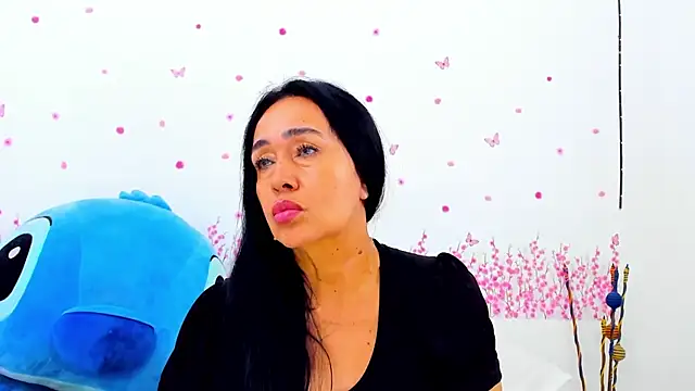 HorniestMilf's Live XXX Chat