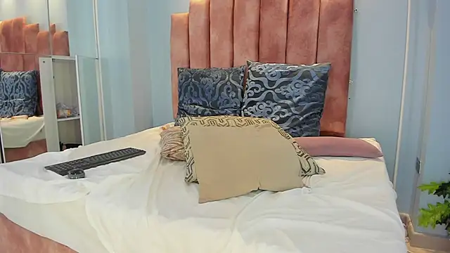 Chat XXX ao vivo de lou_rosse_