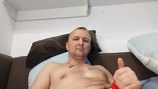 ALEX-BRUTALIN Live XXX Chat