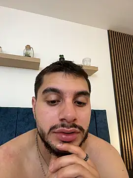 AmadeoWild Live XXX-Chat