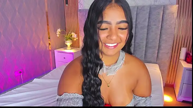 Chat XXX en directo de SofiiCruz