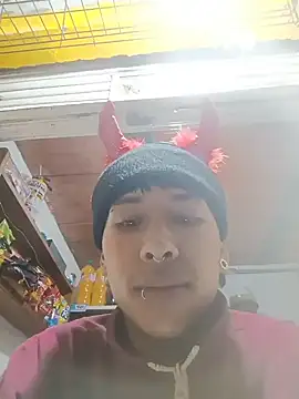XXX chat uživo modela Cyber_Angel06