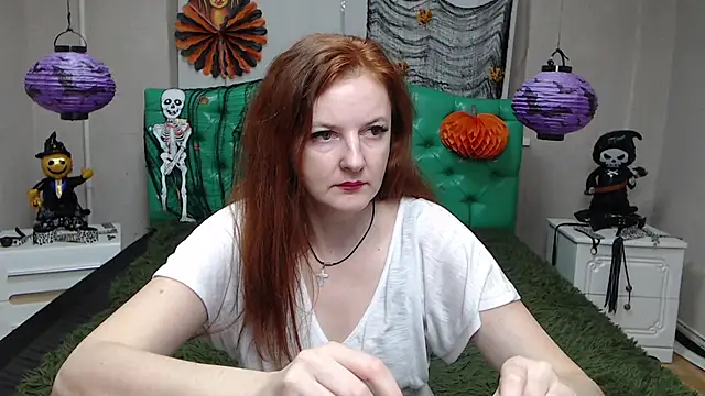 Chat +18 de MeganPirs ao vivo