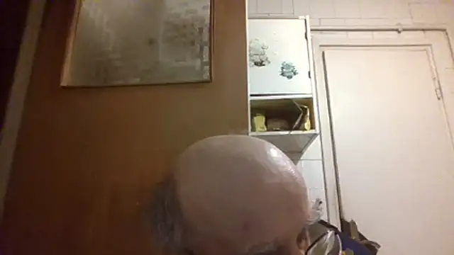 Chat +18 de mariusica1@xh ao vivo