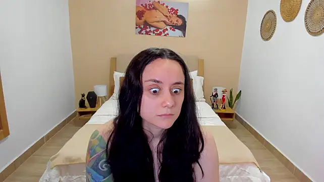 KatherineBond Chat XXX in diretta