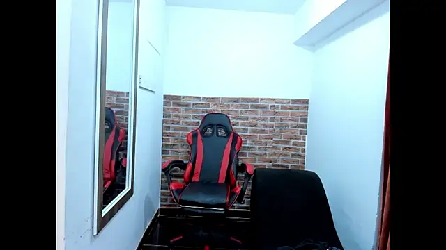 WIZARD-ALESSANDRO – Naživo XXX chat