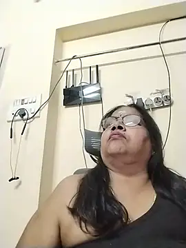 bigbum68 现场XXX聊天