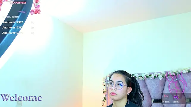 iris_mandarinne_ – Live XXX-chat