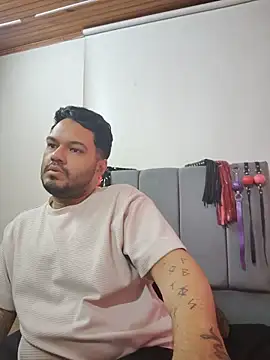 Alejandro_bdsm – Live XXX-chat
