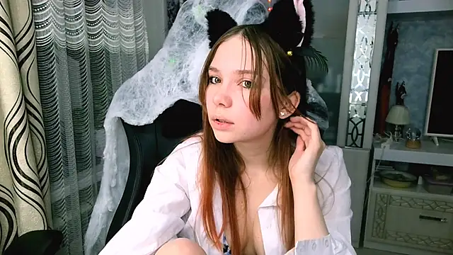Princess_Mira's Live XXX Chat