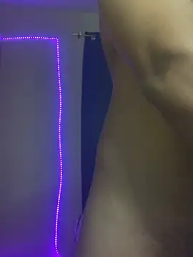 fitboycm1 élő XXX-chatje