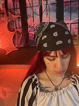 Chat XXX en directo de Lilith_X_Lucifer