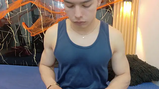 XXX chat uživo modela Turjan_Sultan