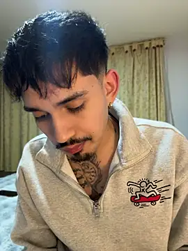 Živý XXX chat Mathias_vega