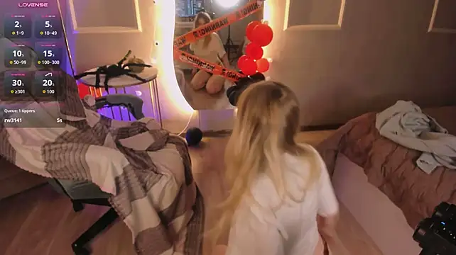 Ivy_Pierce élő XXX-chatje