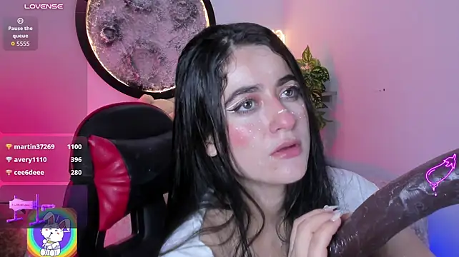 lana_grenville élő XXX-chatje