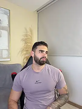 Онлайн чат XXX PaulPhoenix_