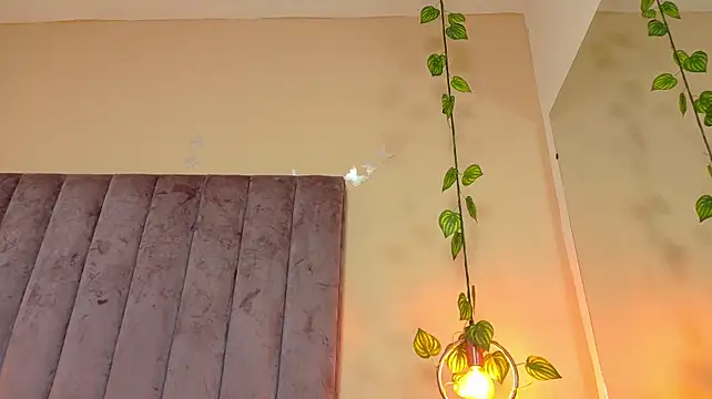 Ixxus_Raven Live XXX-chat