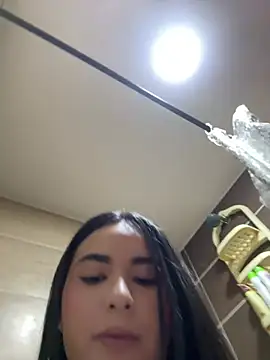Jenn_Layton 라이브 XXX 채팅
