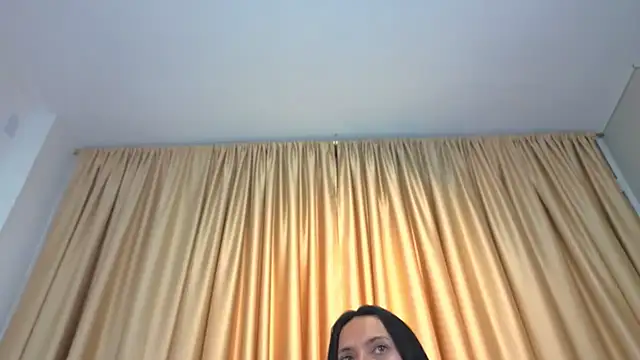 Kelani__Fire – Naživo XXX chat