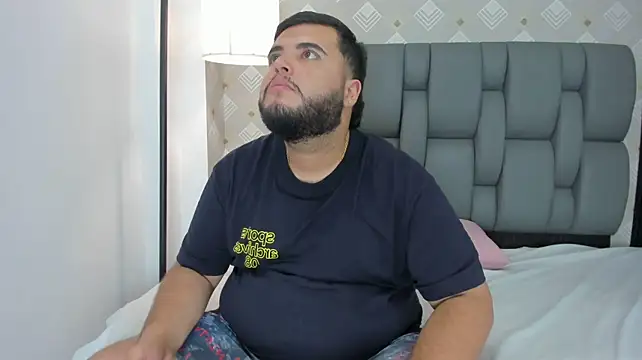 Živý XXX chat DamianVegaaa