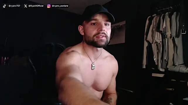OnlyRyanOf Live XXX Chat