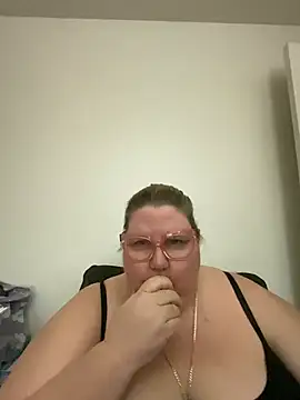 TheMotherPearl's Live XXX Chat