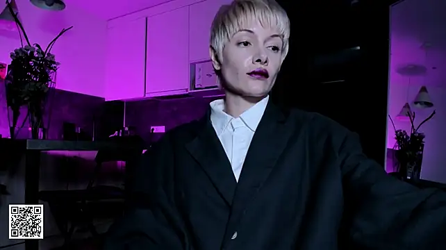 Živý XXX chat _Misha_Addams_