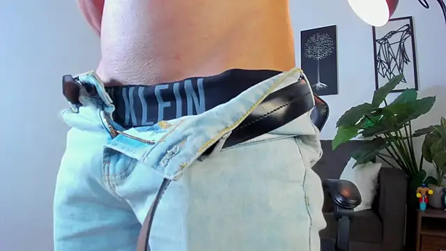 Czat XXX na żywo – Justin_kingX7