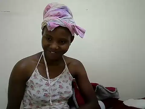 Milcyn Live XXX chat