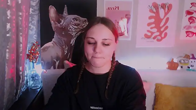 XXX chat uživo modela LunaViixen