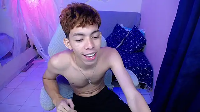 nico_nikc Adlı Modelin Canlı XXX Sohbeti