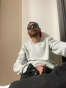 XXX chat uživo modela hakilka2