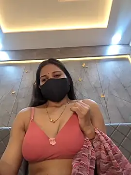 צ'אט XXX בשידור חי של kaira_noty