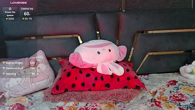 Chat +18 de Nova_202 ao vivo