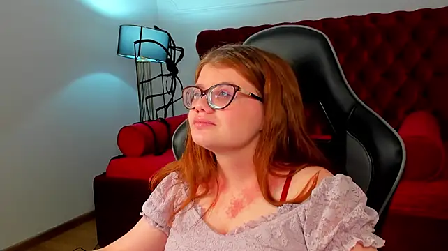 Czat XXX na żywo – ChloeHalses