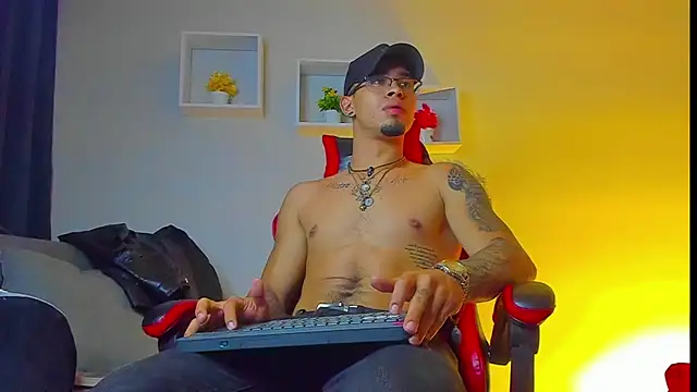 Chatroom XXX en direct de Demond_Master